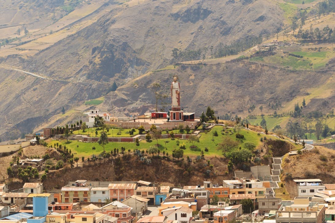 alausi city monument